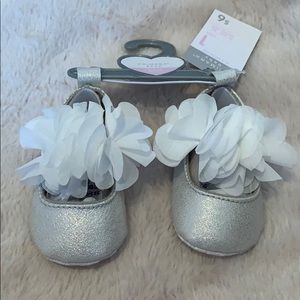 Primer baby shoes